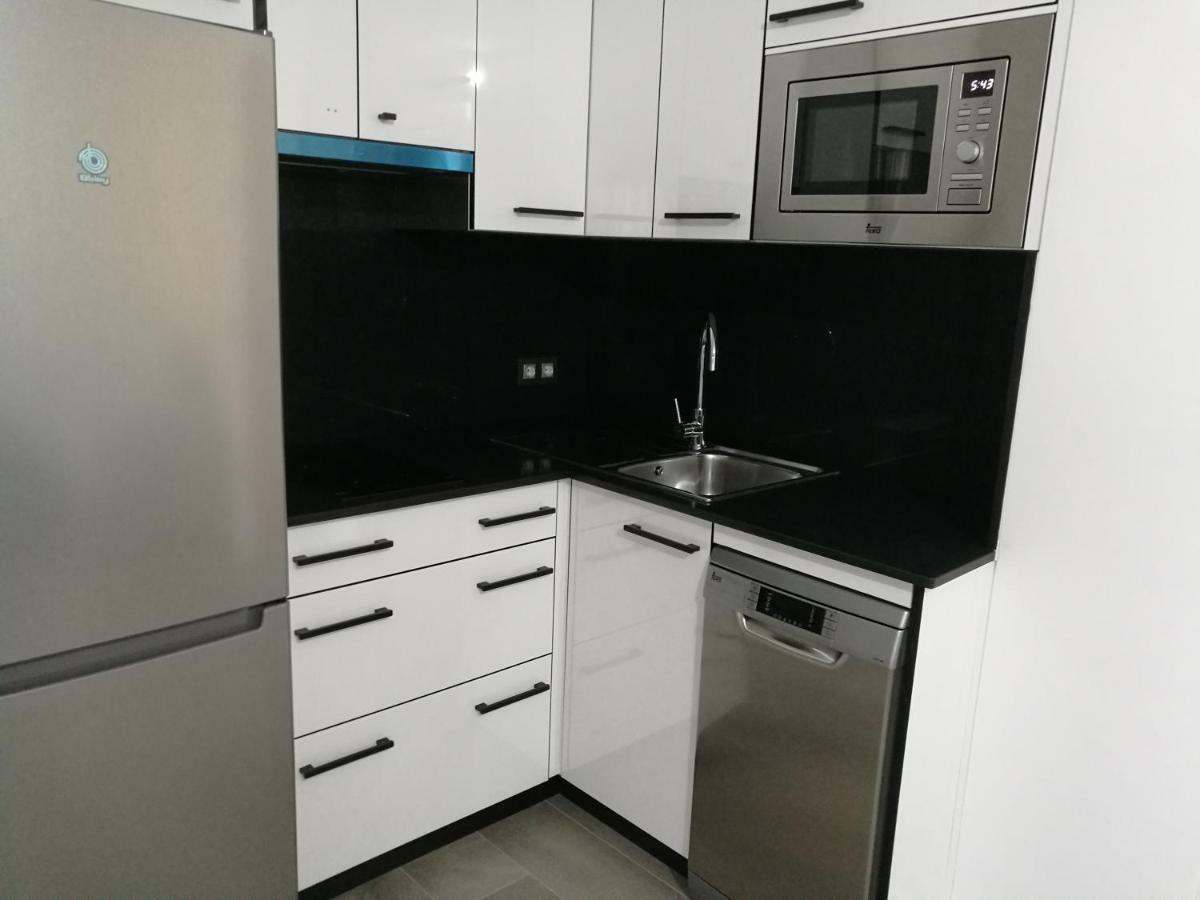 Palma del Río Apartamentos Las Palmeras מראה חיצוני תמונה